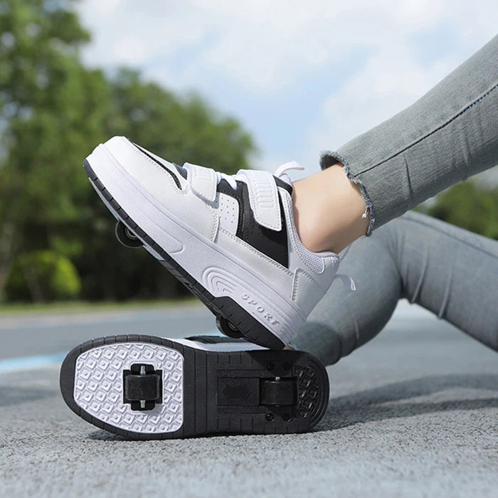 Deformable Walking Shoes Roller Skate Shoes Kids Boys Girls Glowing Wheels Shoes Children Wheels Sneakers Roller Skating Shoes